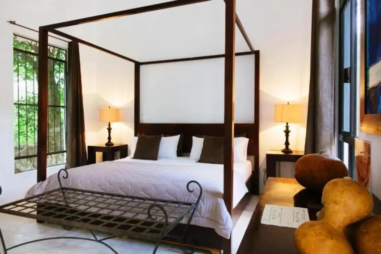 Executive room