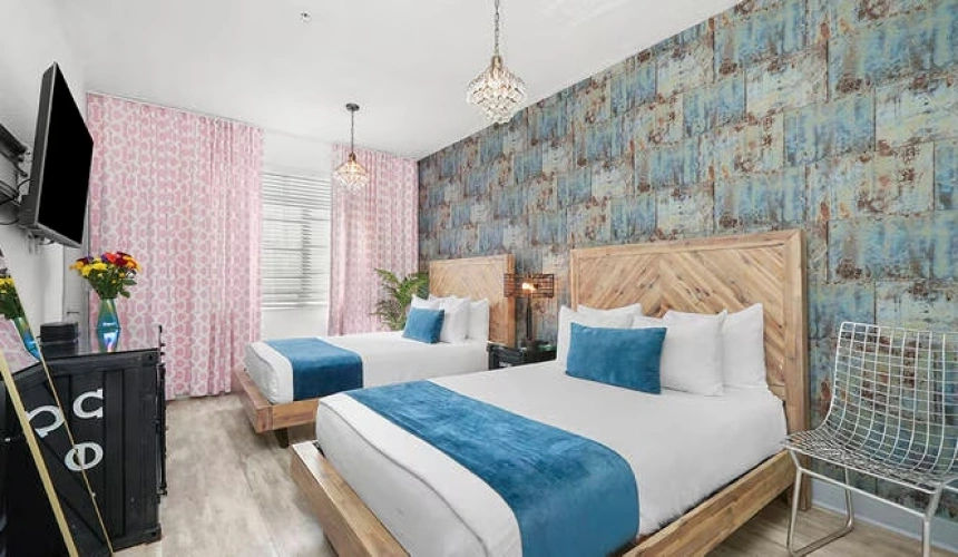 Standard Twin room