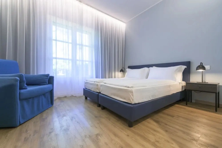 Classic Twin room with balcony