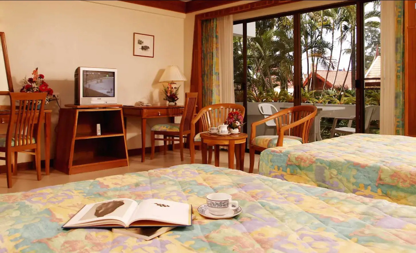 Deluxe Triple Family room