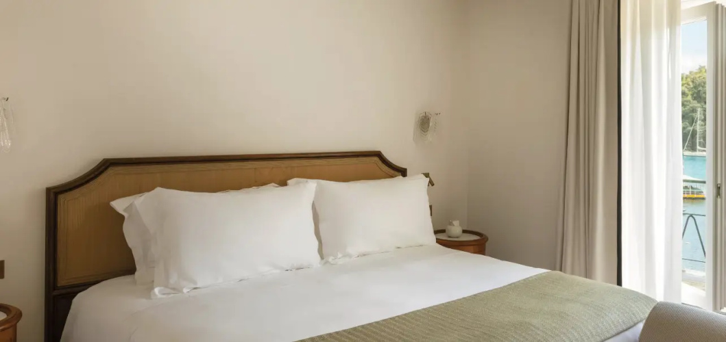Double Suite with balcony and with sea view