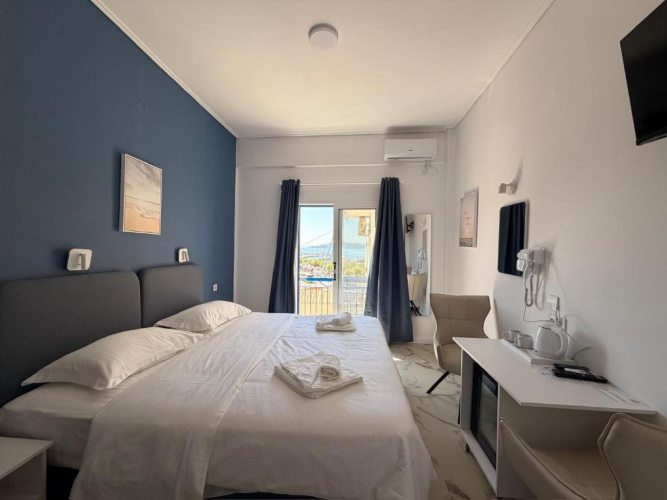 Hotel Avra