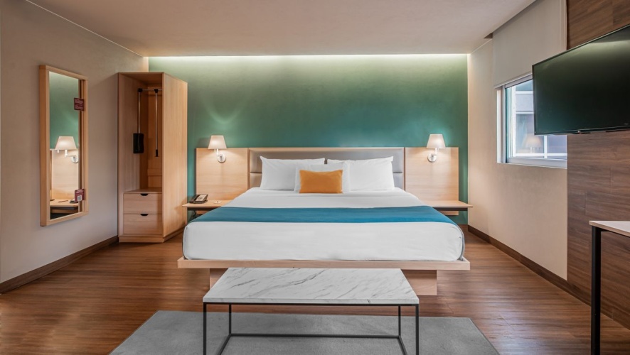 Double Suite