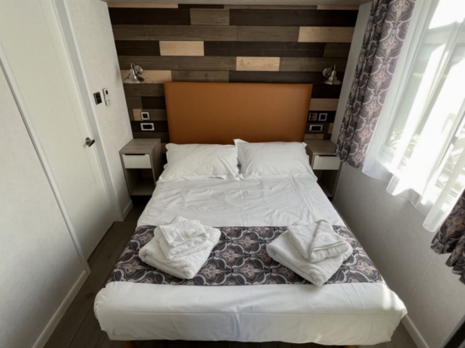 Executive Lodge