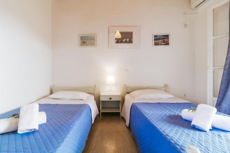Sunflower Apartments & Studios