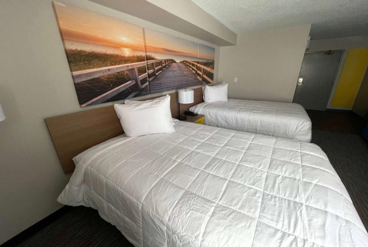 Premium Twin room