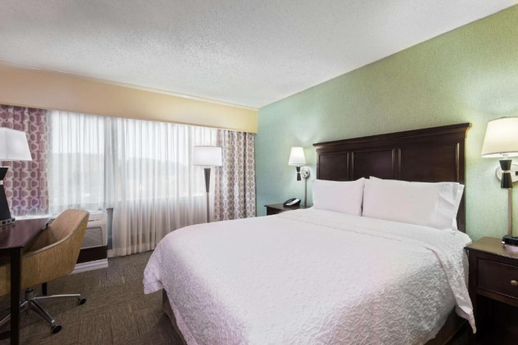 Premium room