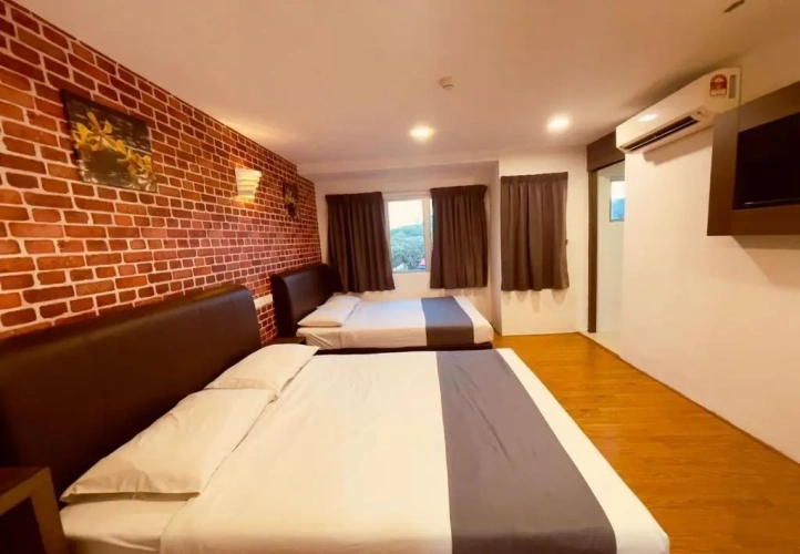 Deluxe Family room