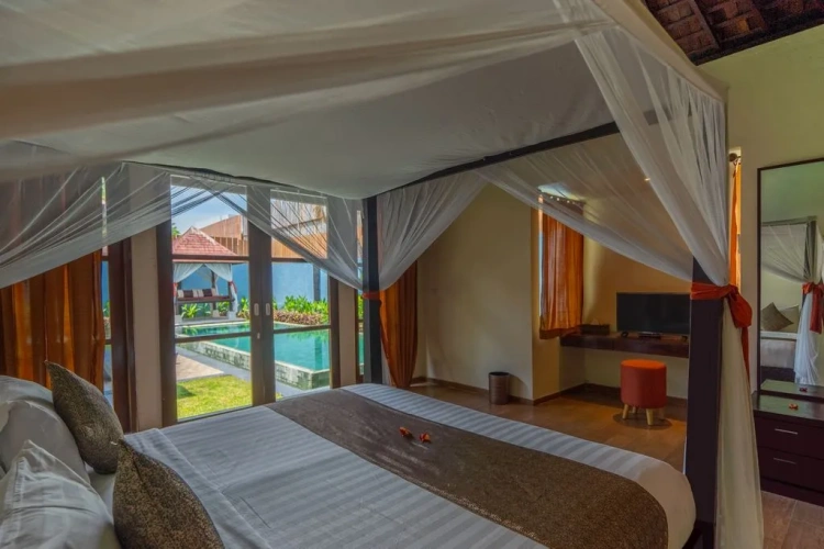 2 Bedrooms Pool Villa