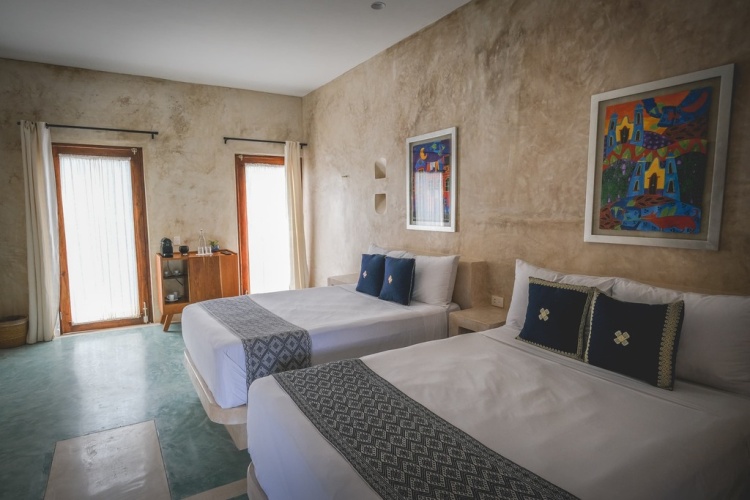 Deluxe Quadruple Suite