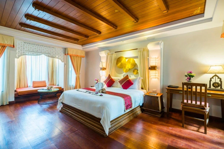 Grand Deluxe Double Suite with garden view