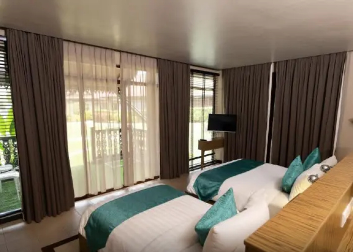 Garden Triple Suite