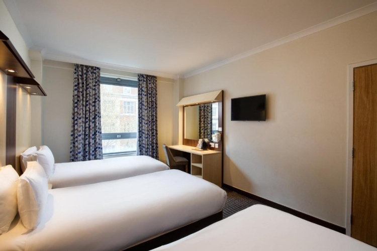 Royal National Hotel photo 8
