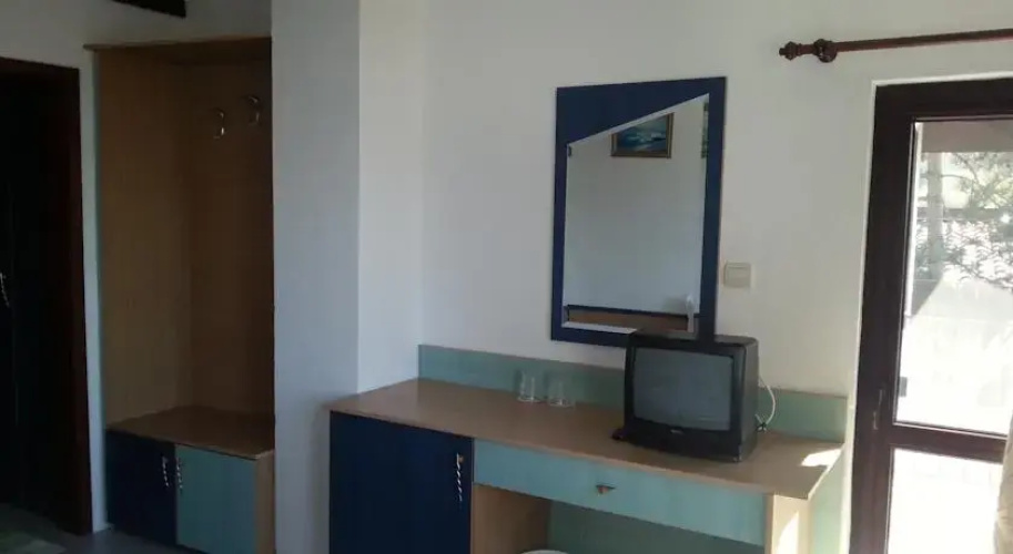 Nadia Guest House