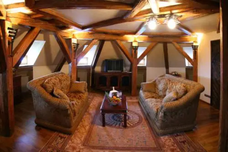 Chateau Zbiroh Hotel