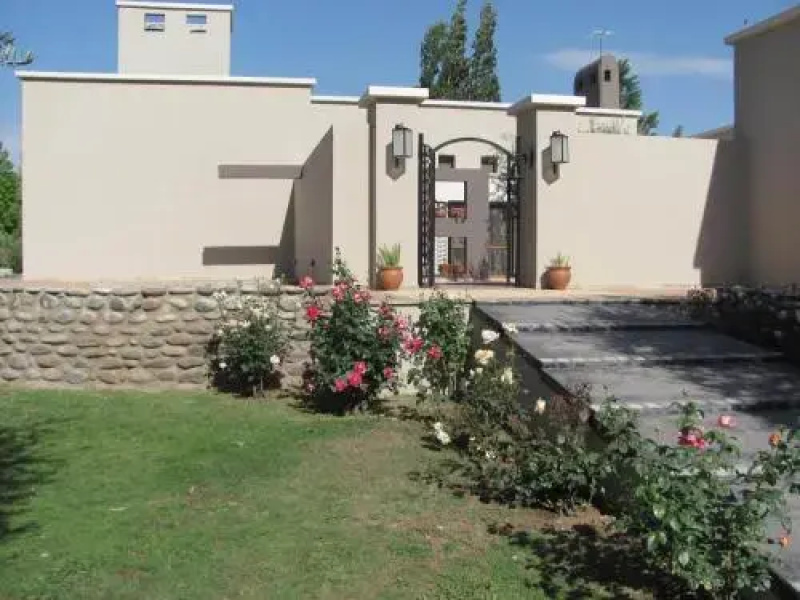 Querencia Lodge Lunlunta