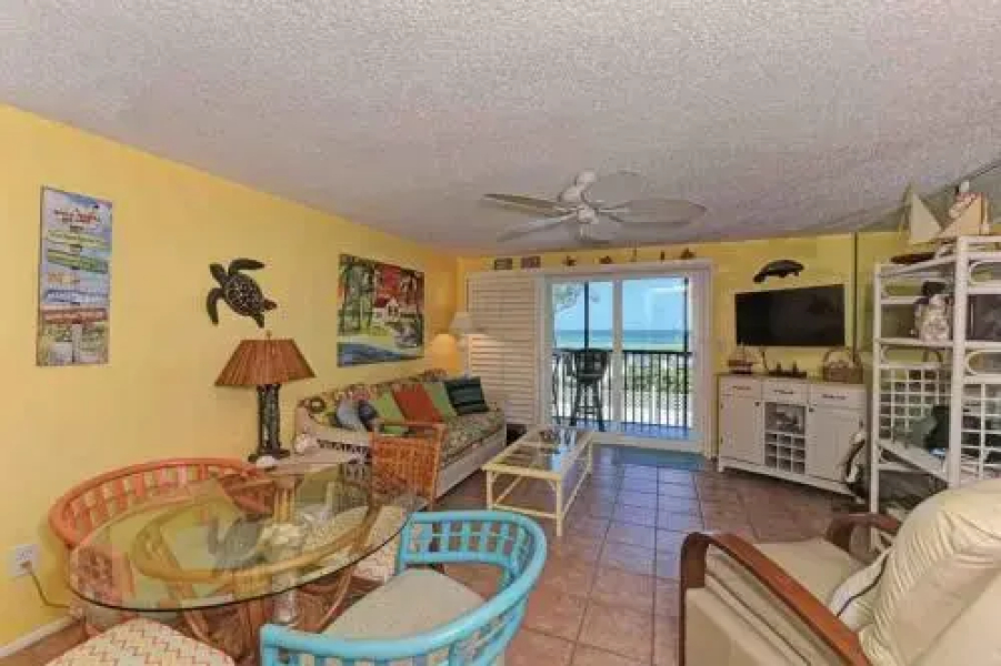 Sunset Villa 3 by RedAwning