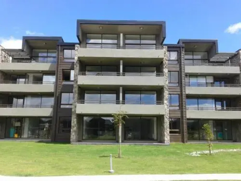 Departamento en Condominio