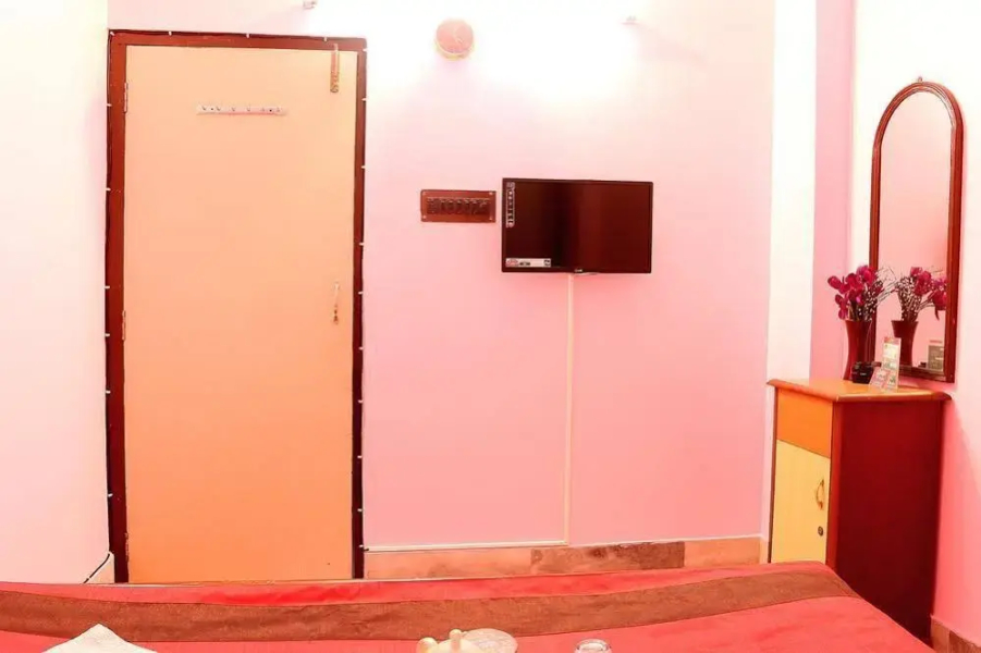OYO Rooms Sealdah Railway Station