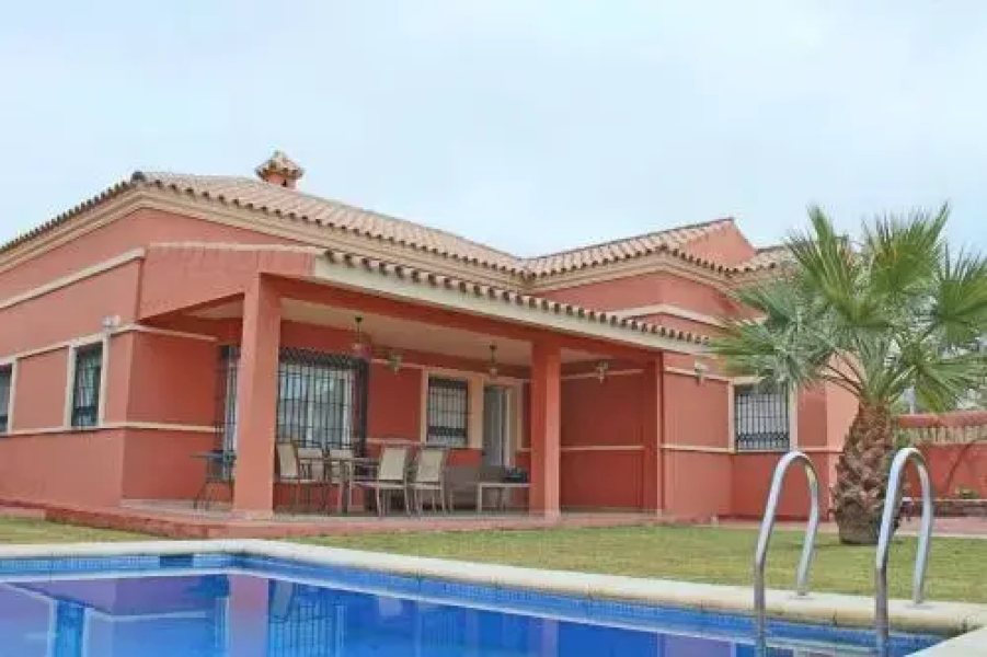 Chalet Carlos El Campito