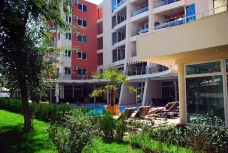 AlexSvetiVlas Mamaia