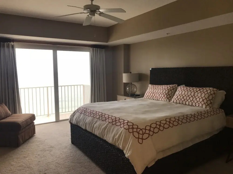 Northeast Corner - Penthouse  3 BR 3 BA - Sanibel 1102