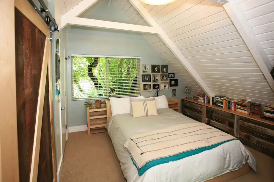 Ridgetop Cabin