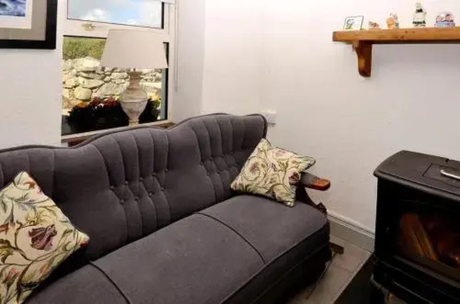 Cottage 176 - Roundstone