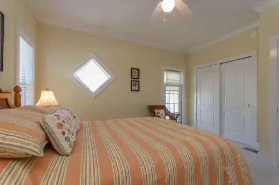 Beach Bungalow 41C - 2 Br Condo