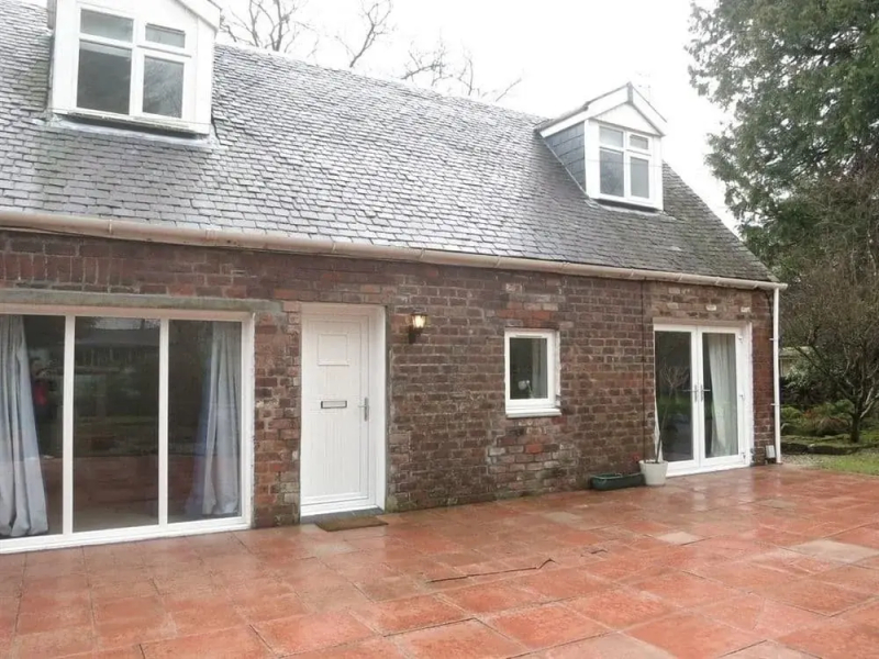 Garden Cottage Bishopton