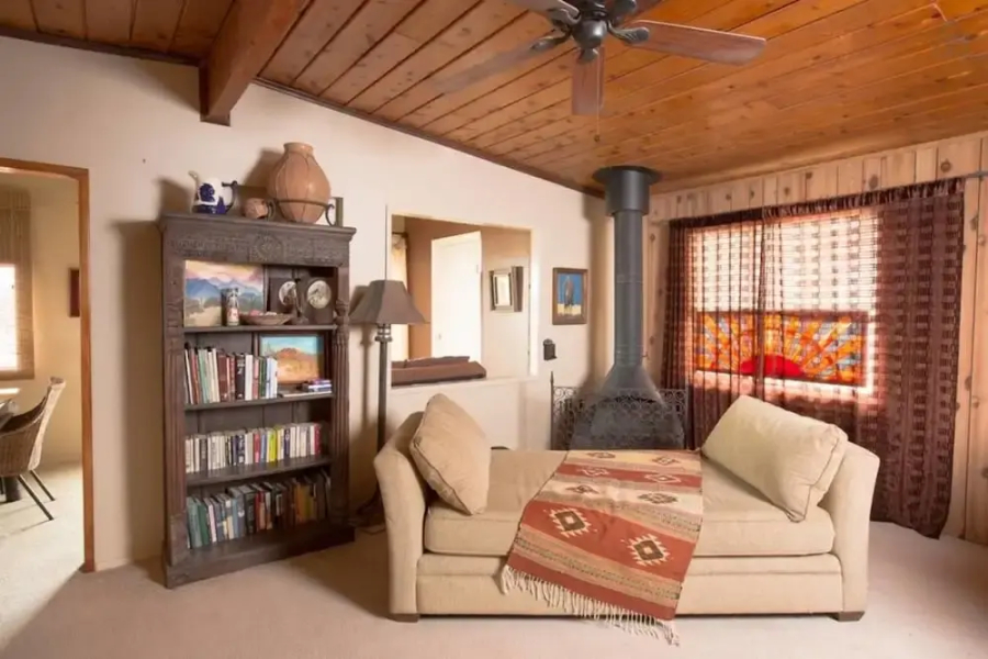 Wikiup by Joshua Desert Retreats