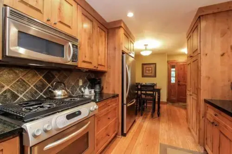 Discovery Chalet 164