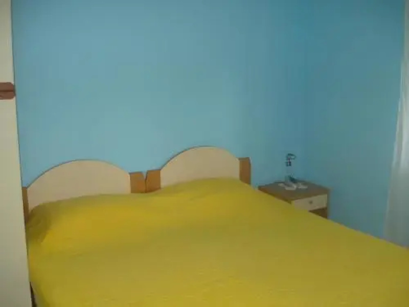 Apartment Custic