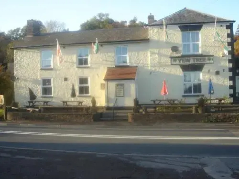 Yew Tree Inn Motel