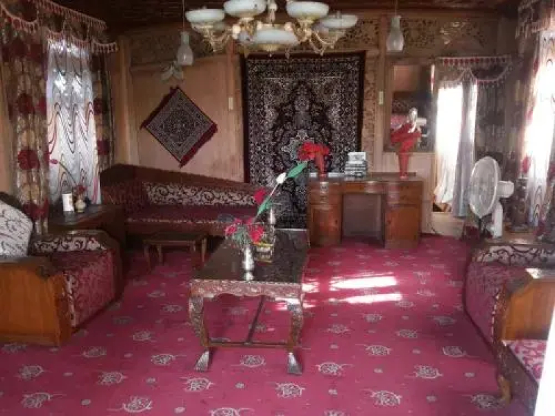 Moon Valley Houseboat