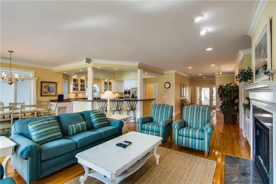 Hidden Oaks Drive 3011 by RedAwning