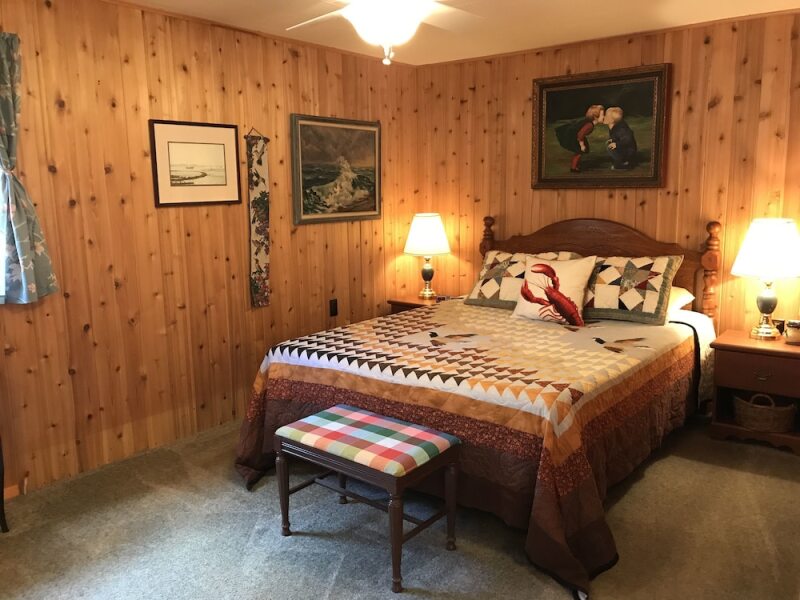 Picturesque Island Cottage 2 Bedrooms 2 Bathrooms Home