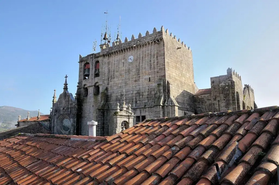 Pensión O novo Cabalo Furado