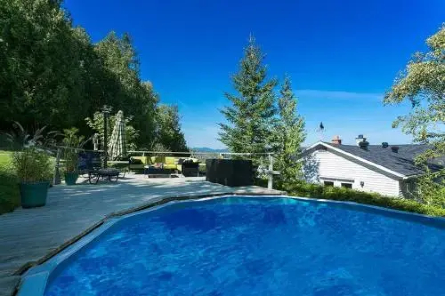 241 - La Côte Fleurie - Les Immeubles Charlevoix