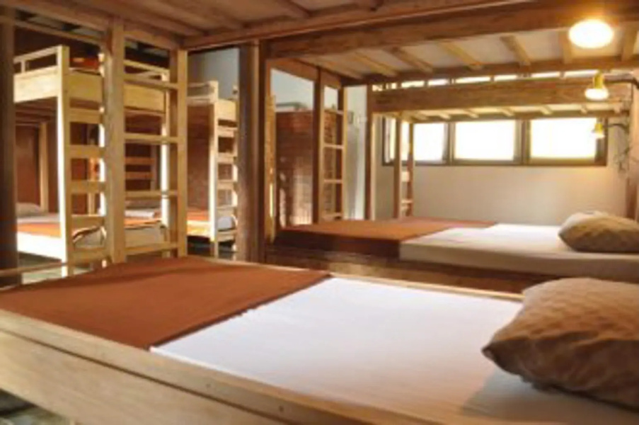 Macskot Hostel