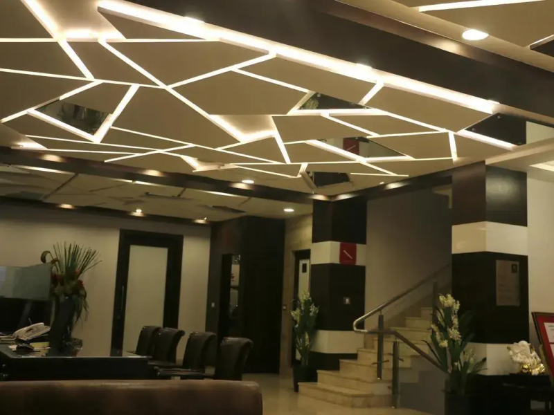 OYO Rooms Pandri Main Road