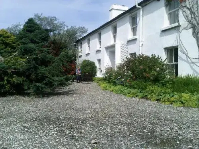 Crocnaraw Country House