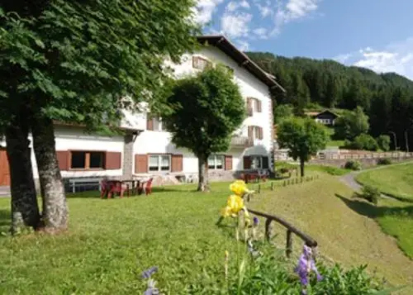 Casa Deville