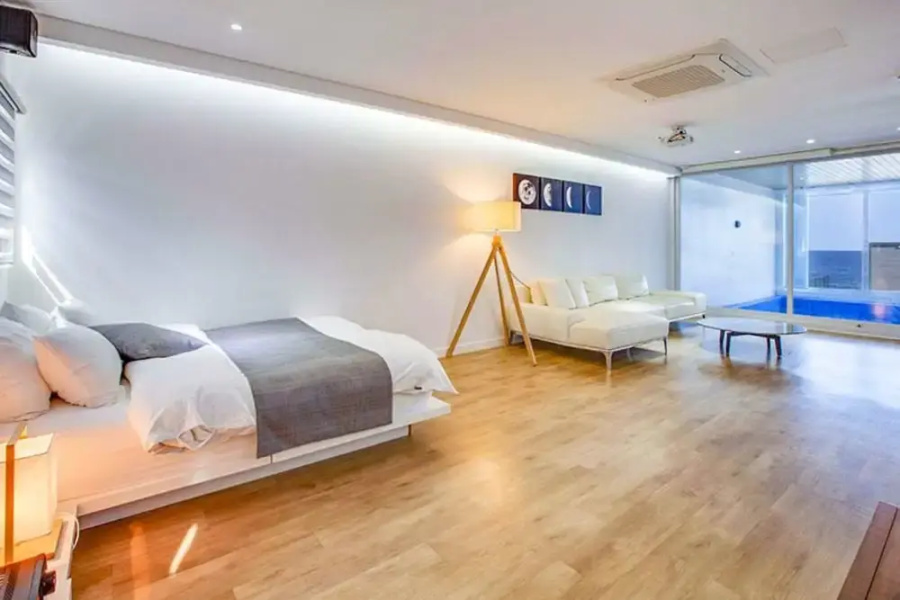 Yeongdeok B Side Pool Villa
