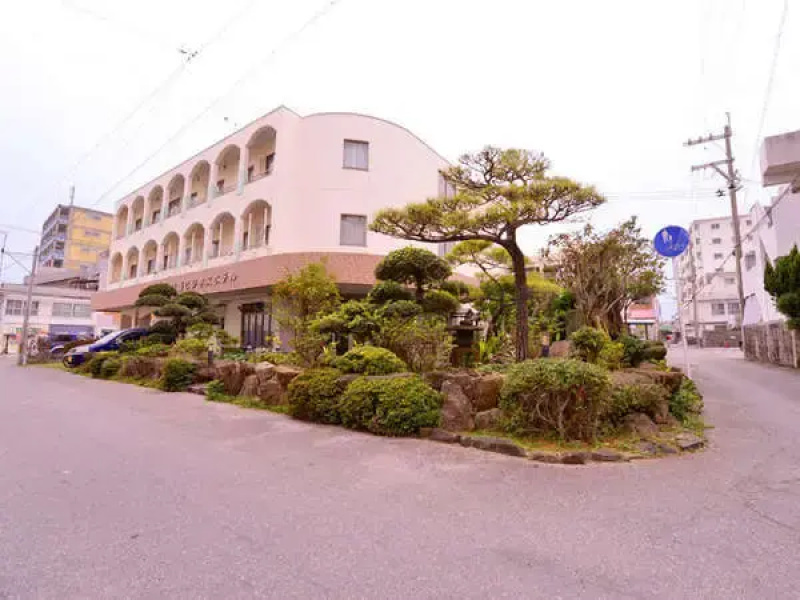 Nago Business Hotel