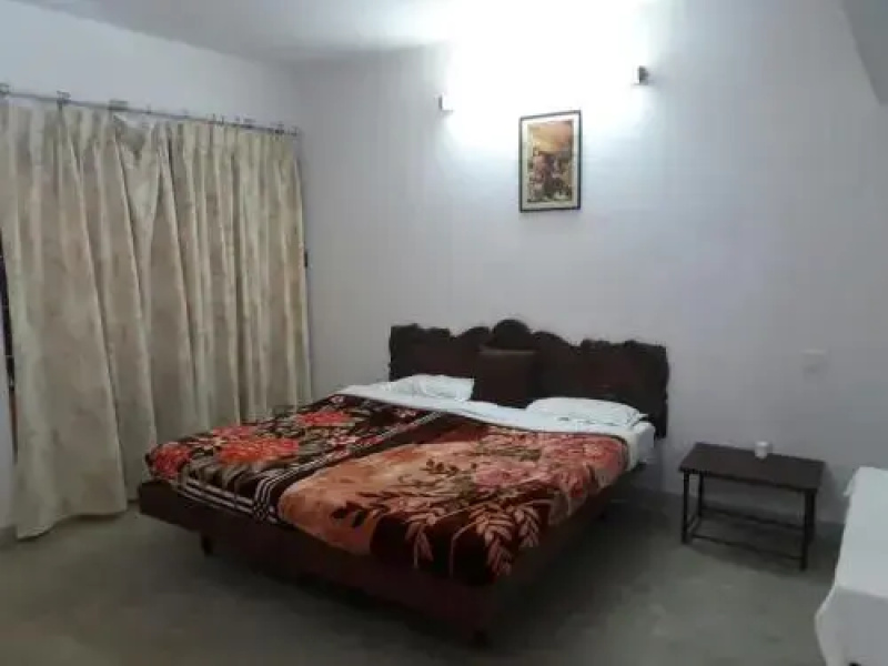 Emarald Hotel