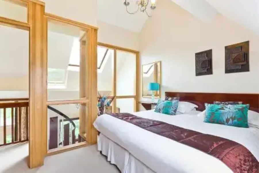 The Bridge Hotel Self Catering