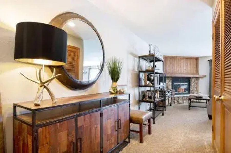4812 Salt Lick