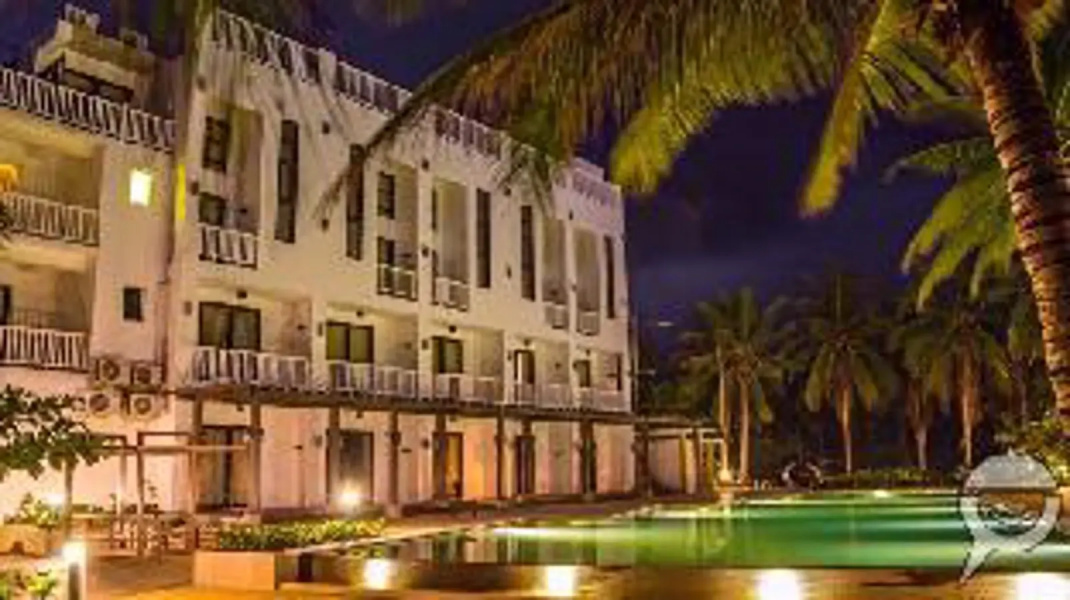 Camaya Coast Hotel