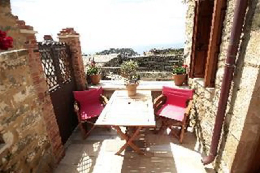 Smargada Traditional  Art House